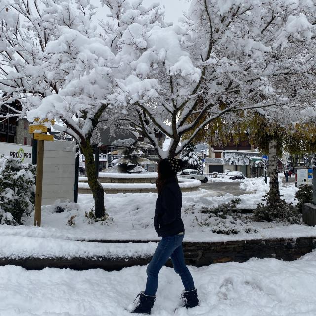 ©cperisse Village Winter Snow Under Trees Ot