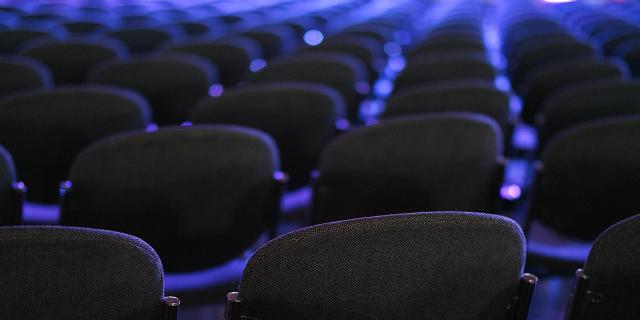 Chaises Evenementiel Unsplash