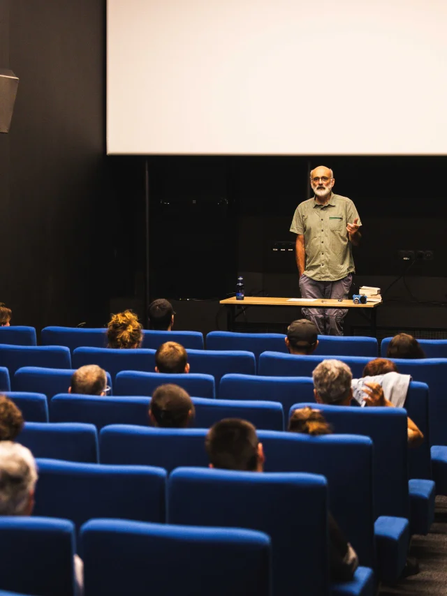 Nbirrien Cinema Lumiere 127